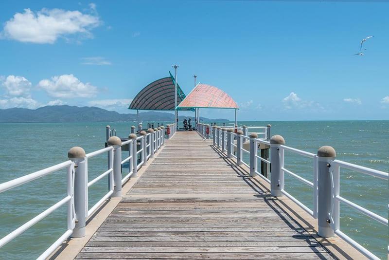 2br Unit With Balcony At The Apartment Townsville